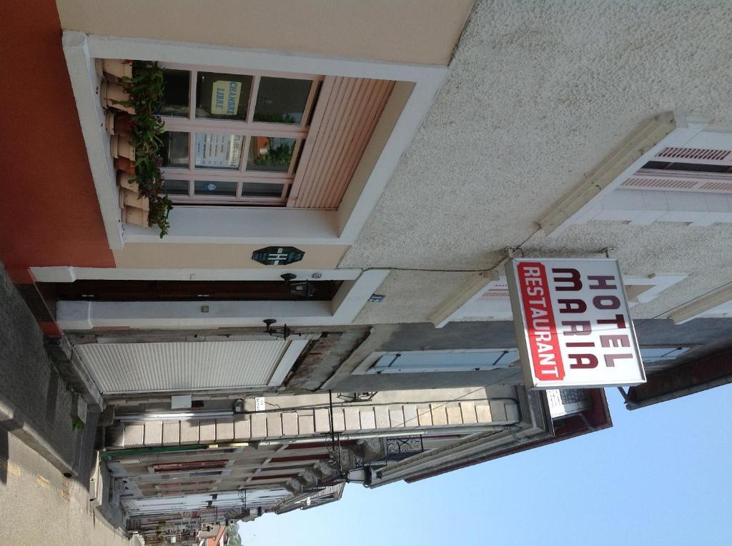 Hotel Maria Lourdes Bagian luar foto