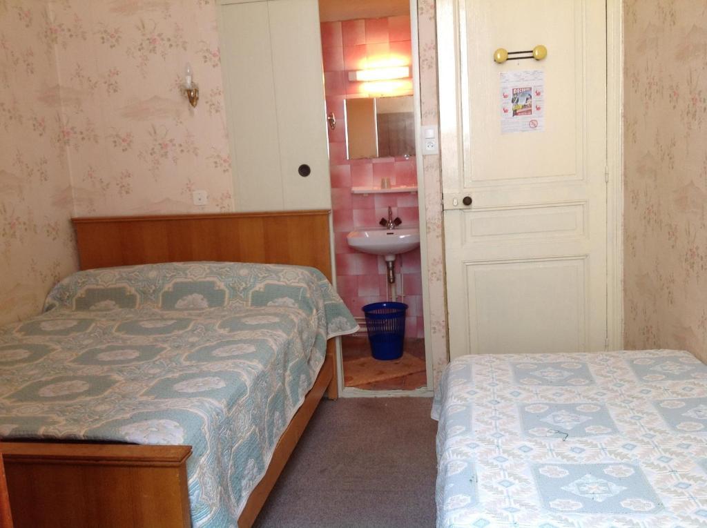 Hotel Maria Lourdes Bagian luar foto