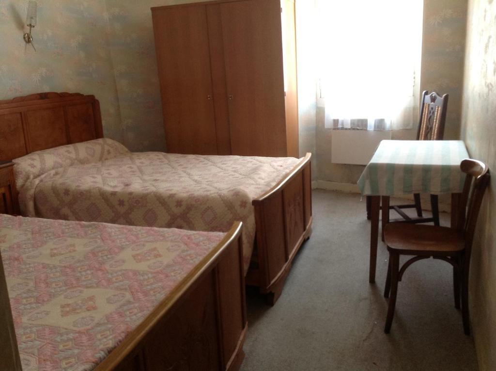 Hotel Maria Lourdes Bagian luar foto